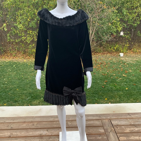 Black coton velvet mini prom party Dress fur boat neck fur hemline big satin bow - Picture 2 of 16